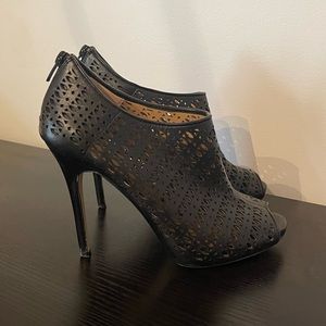 Ann Taylor Booties! Peep toe! Cutout!